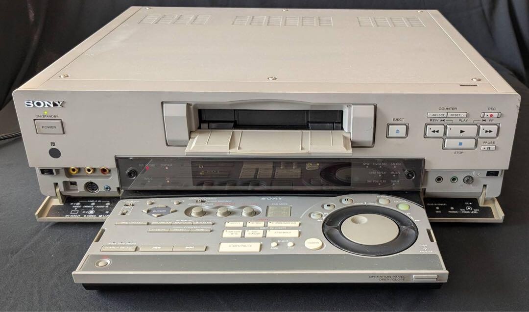 SONY DSR-30 DVCAMレコーダー Amazon | SONY DVCAMレコーダー DSR-30 | ソニー(SONY) | DVD