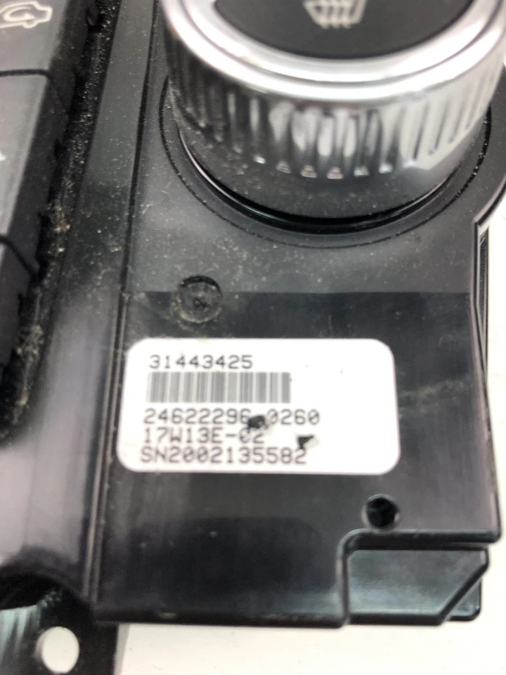 VOLVO V60 Climate Control Unit 31443425 2017 22903937 - Image 4 of 4