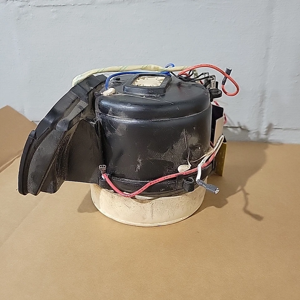 Fuller Brush Canister Vacuum Model FB-BLC Replacement MOTOR Assembly - Image 2 of 3