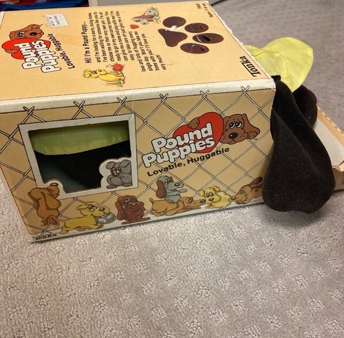 Pound Puppies Vintage - New In Box! Model 7805 - Picture 5 of 6