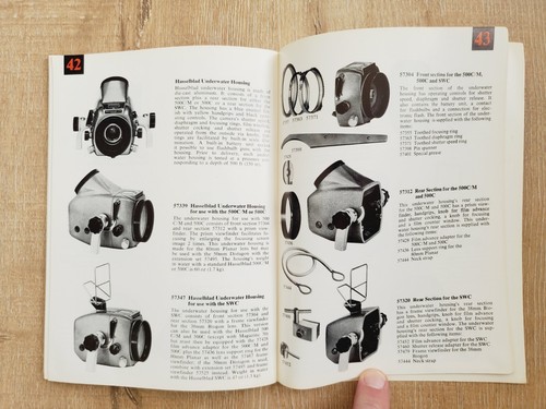 HASSELBLAD Vintage 1974 Catalog Brochure Sweden Carl Zeiss English Camera Lens - Picture 9 of 12
