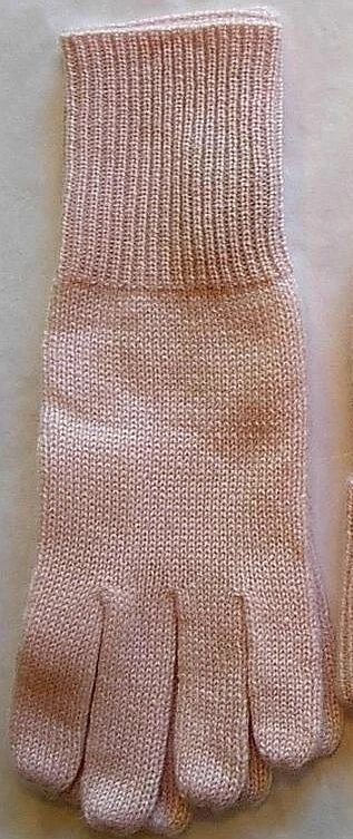 Womens 100% pure cashmere winter wrist gloves Baby Pink color