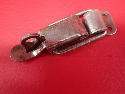 Vintage KENNEDY All Metal Toolbox ORIGNAL Center Latch for Padlock