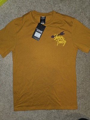 Genuine Authentic Garments Yours Truly Shirt Size Small NWT