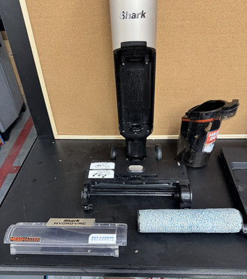Shark HydroVac MessMaster 3-in-1 Cordless Vacuum Mop Cleaner
