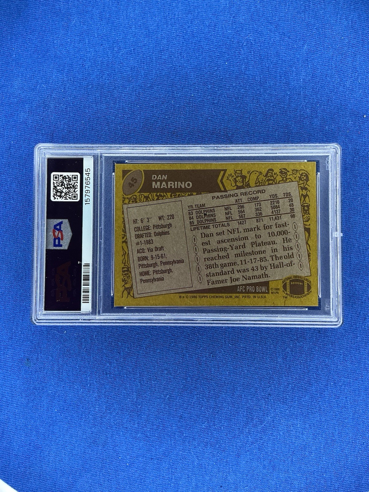 1986 Topps Dan Marino #45 Miami Dolphins PSA 8 view 2