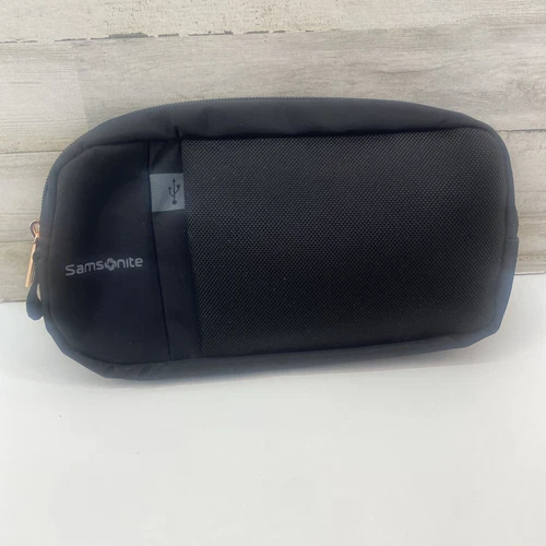 Samsonite Tech Pouch Organizer With USB Charging Pass Through