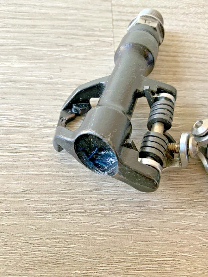 FORTE CLIPLESS PEDALS NO CLEATS - Image 3 of 4