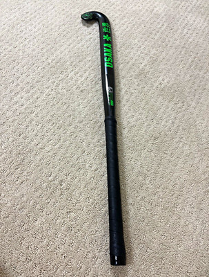 Osaka Pro Tour 40 Pro Bow Carbon Field Hockey Stick Black/Green 36  Barely used