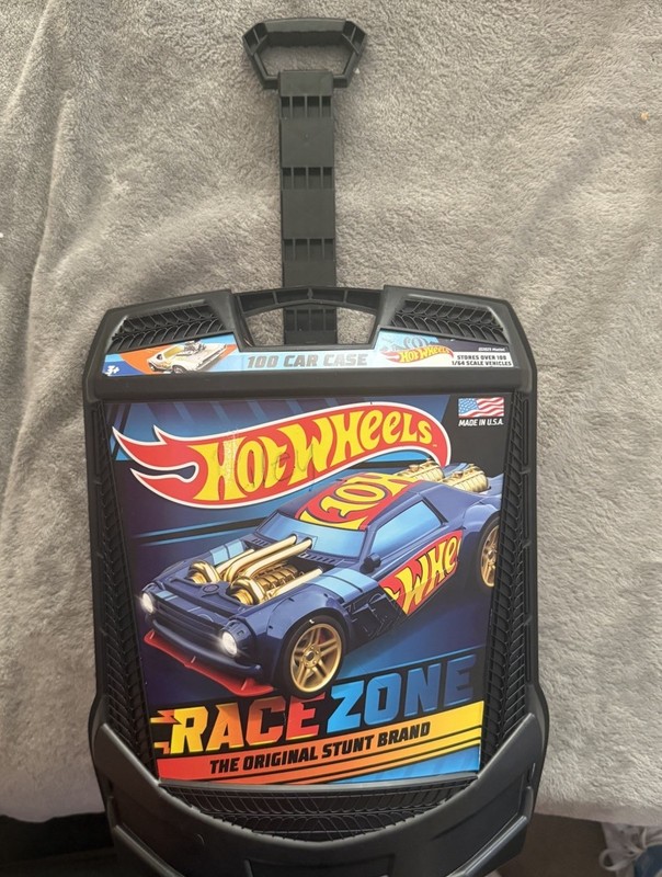 Hot Wheels Race Zone 100 Car Case Black Plastic Carry Case w/ Handle with cars
