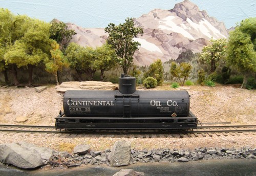 HOn3 San Juan Model Co. CONOCO tank car #22 1930 paint