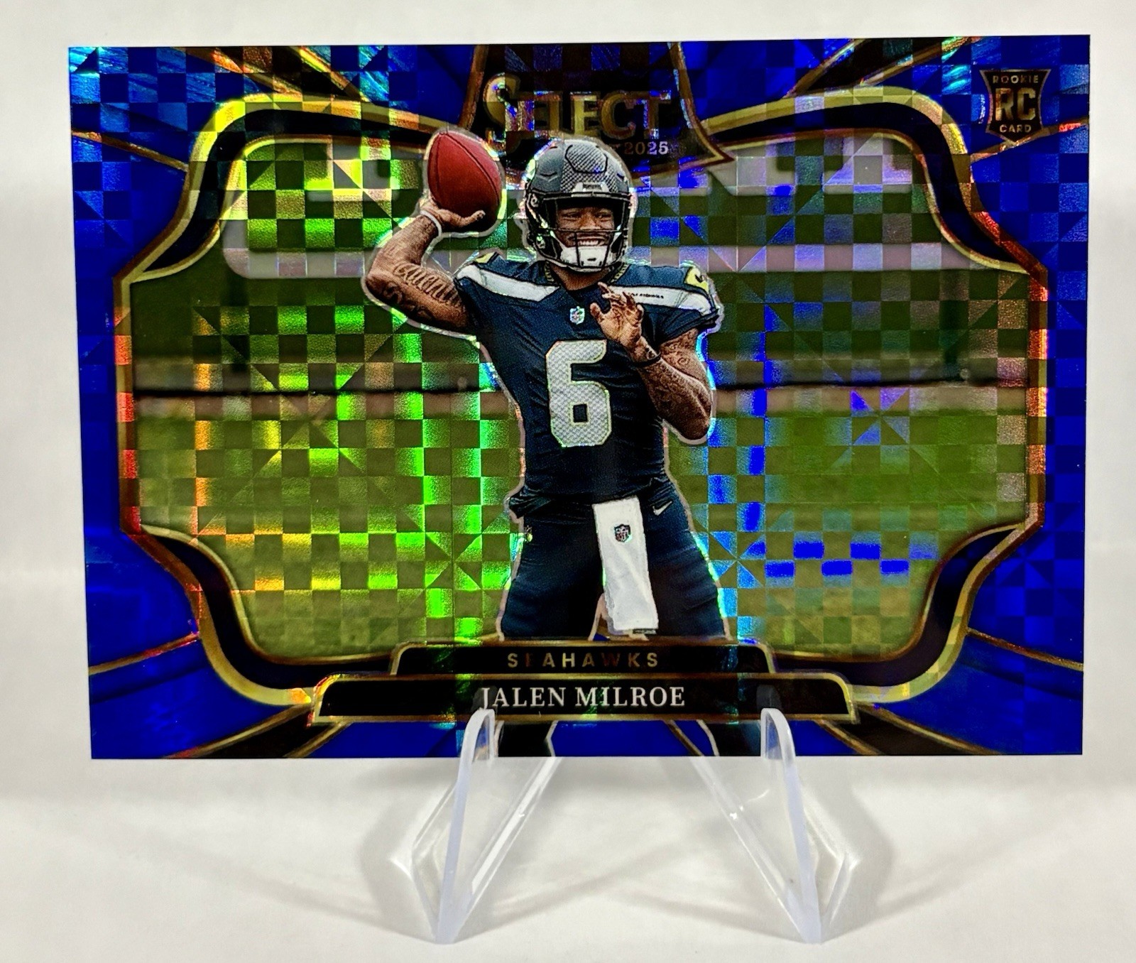 2025 Panini Select - Field Level Jalen Milroe #414 Blue Prizm /75 (RC)