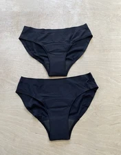 Knix Women's Super Absorbency Leakproof Bikini Lot Of 2 Underwear Sz XS Black