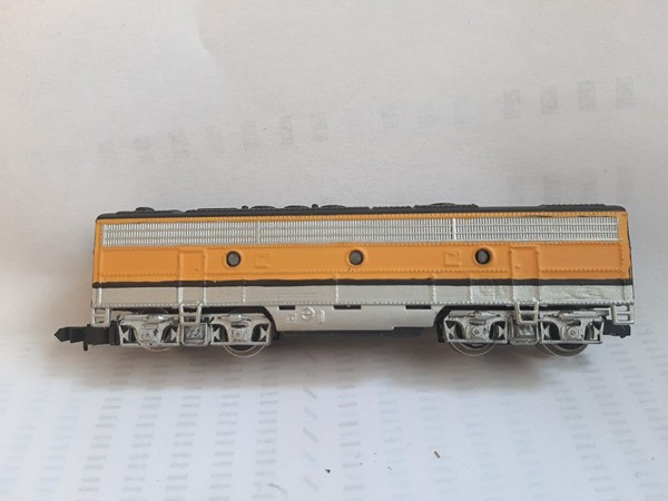 LOCOMOTORA UNIDAD B RIO GRANDE -- Esc N-- SIN MOTOR