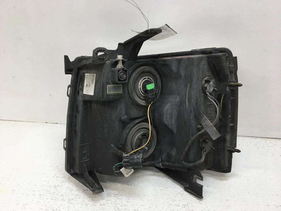 09 CHEVY SILVERADO 1500 Conjunto de Farol Passageiro Direito - Imagem 3 de 3