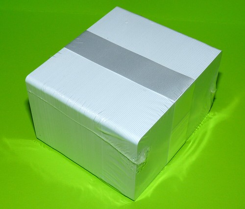 100 PVC Blank White Graphic Quality PVC ID Cards 80.030-GQ-WH - Picture 2 of 4