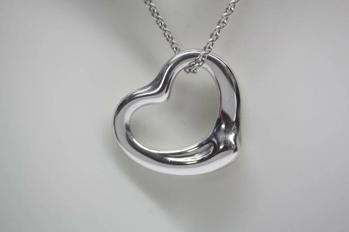 Tiffany & Co. Elsa Peretti 22mm Open Heart Pendant Necklace 16
