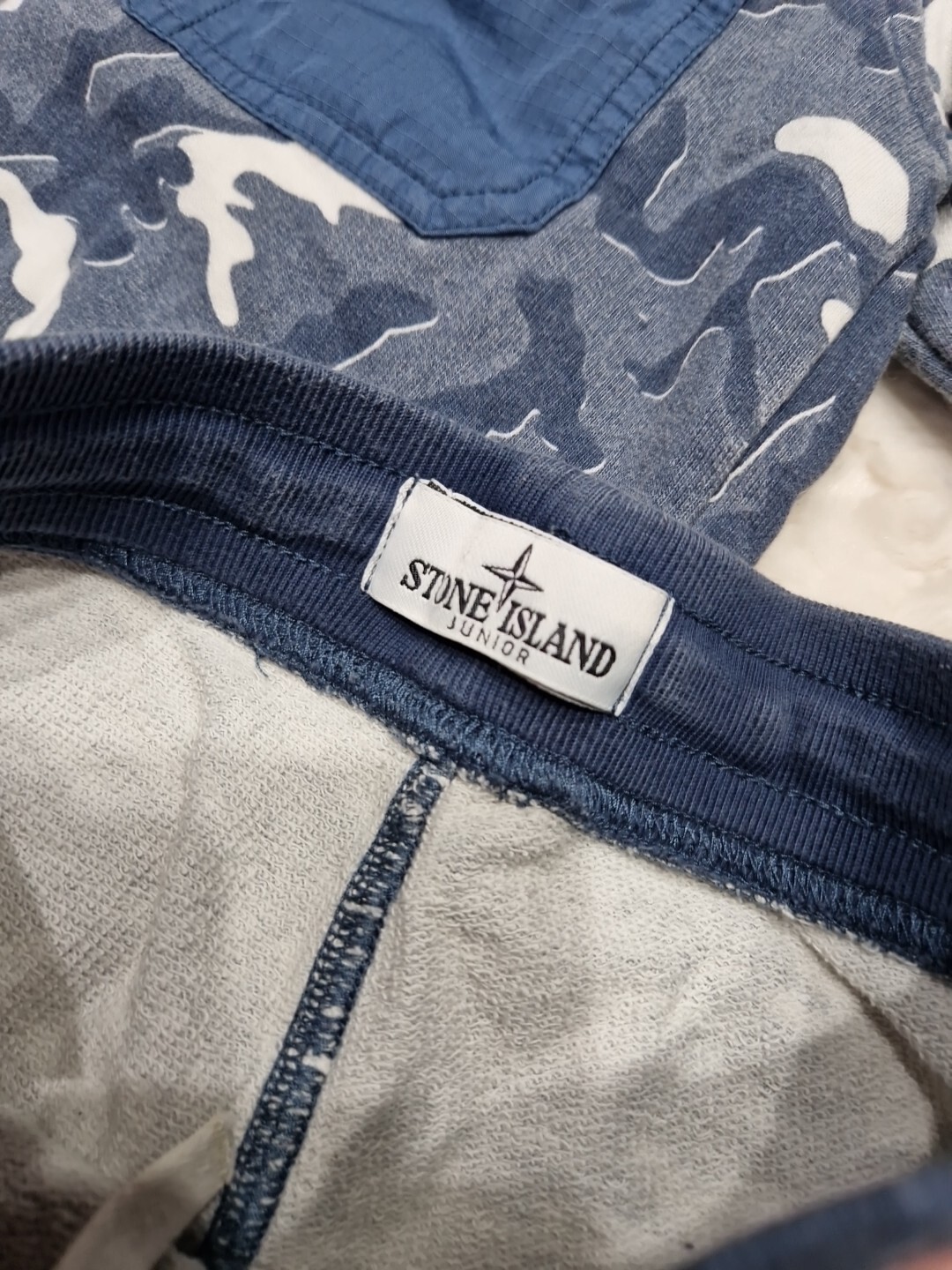 Boys Stone Island Tracksuit Outfit Set  Age 8 - 3 Piece Set image 8