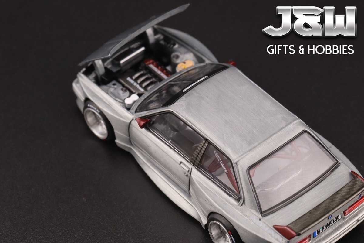 Kaido House x Mini GT BMW M3 (E30) Kaido GT V1 #162 1/64