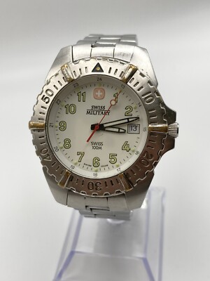 Vintage Wenger Swiss Army Military 095-0489 Ladies Lumi Date Dial