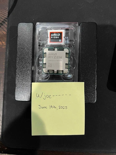 AMD Ryzen 7 7800X3D CPU