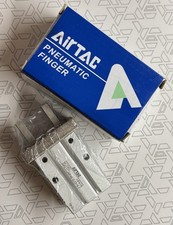 AirTAC HFK16 Pinza Parallela Dito Pneumatico NUOVO