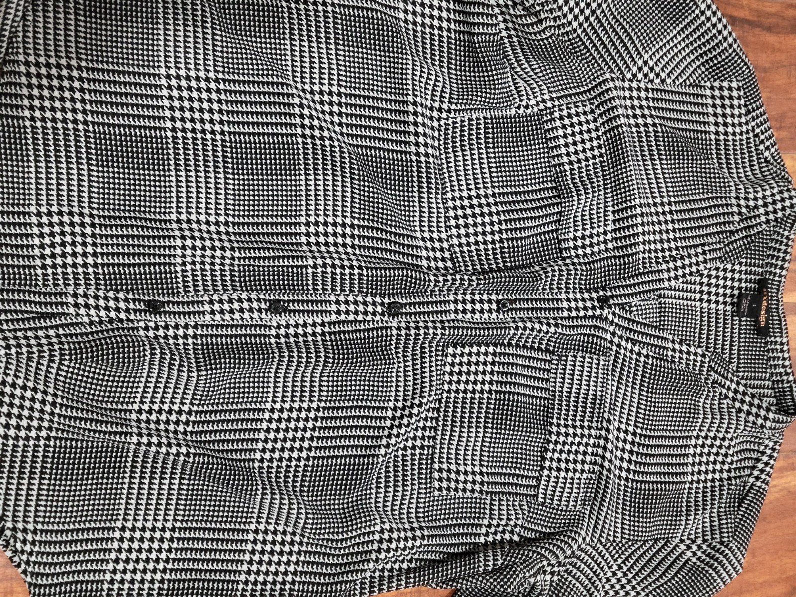 By Design Longsleeved Button Down Houndstooth Blo… - image 8