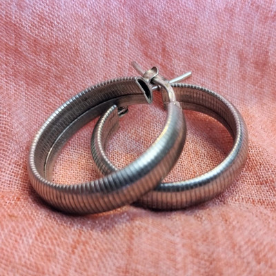 Genuine 925 Sterling Silver Textured Ribbed Round Hinge Back Hoop Earrings Italy