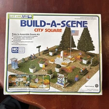 Life-Like Build A Scene City Square