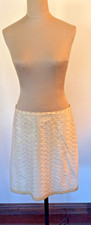 Banana Republic eyelet gold Skirt. Size 8