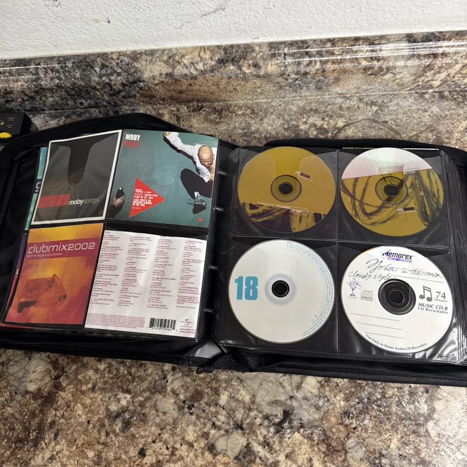100 Cd Lot Dance Club Anthems Trance Pop Jazz Case Logic Binder Foto 3 de 4