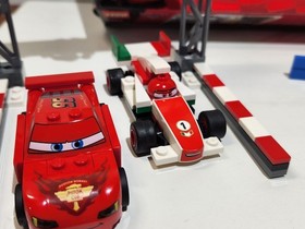 LEGO 8423 Cars 2  World Gran Prix Racing Rivalry Special Ed W/Box/ Instructions 