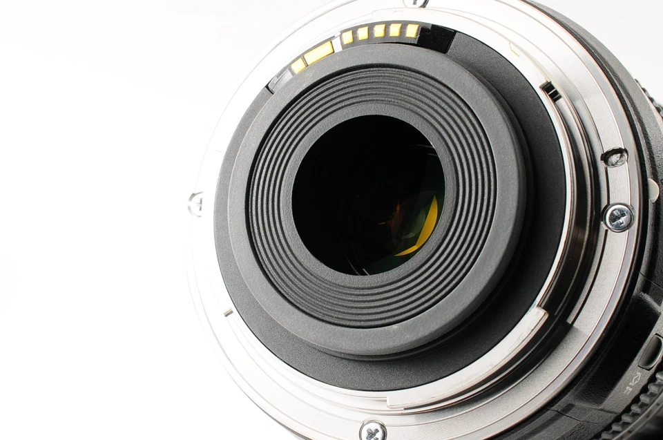 Lente gran angular Canon EF-S 10-22 mm F3,5-4,5 USM [COMO NUEVA con tapas] de Japón Foto 3 de 4