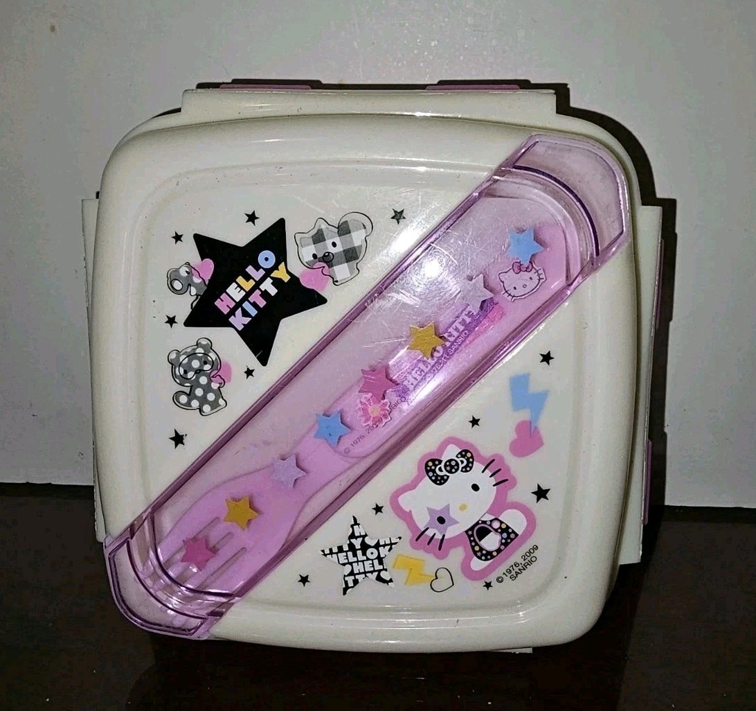 Hello Kitty Sanrio X Skater Co. 2009 Rock Star Bento Sandwich Lunch Box-GUC!