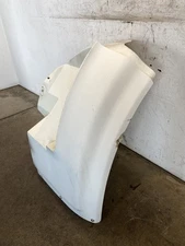 1993 International 4600 Fender 1657764C2 (608-13755)