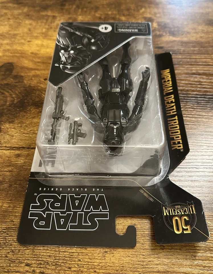 Figura de acción Hasbro Star Wars The Black Series Archive Imperial Death Trooper Foto 4 de 4