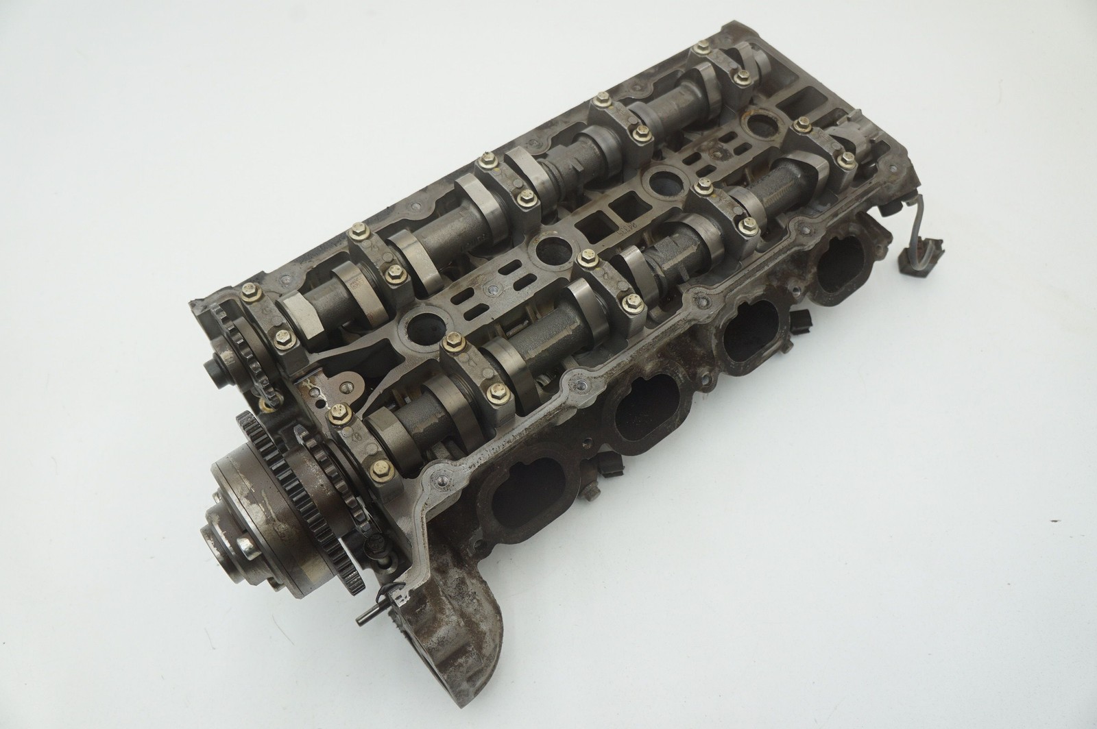 Right Engine Cylinder Head Assembly 6G33-06-10521 Aston Martin V8 Vantage 2007