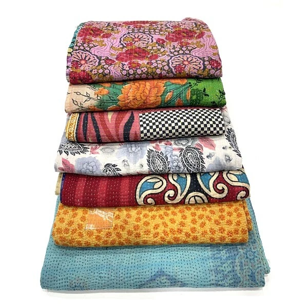 Lote al por mayor de tela de algodón puro edredón Kantha vintage estampado floral Kantha tiro Foto 2 de 4