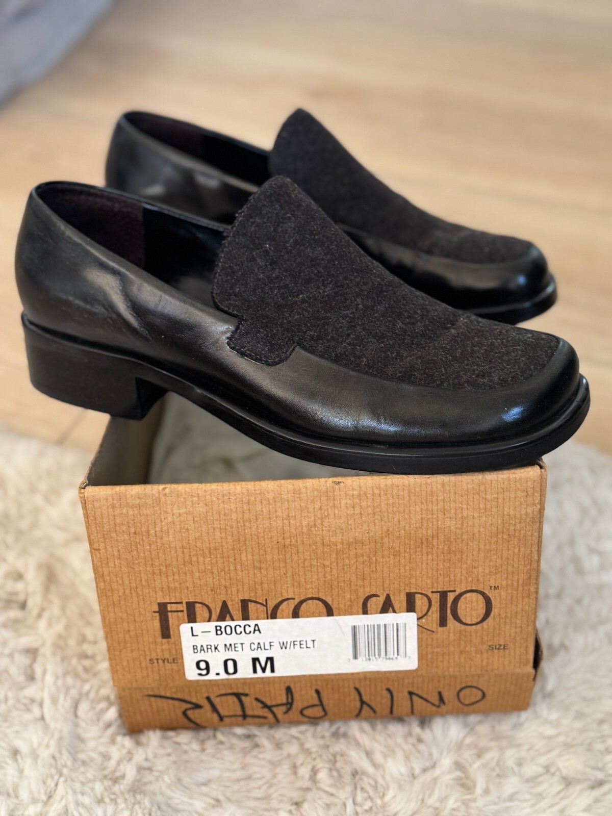 Franco Sarto womens shoes size 9 Bocca Bark met calf w/felt