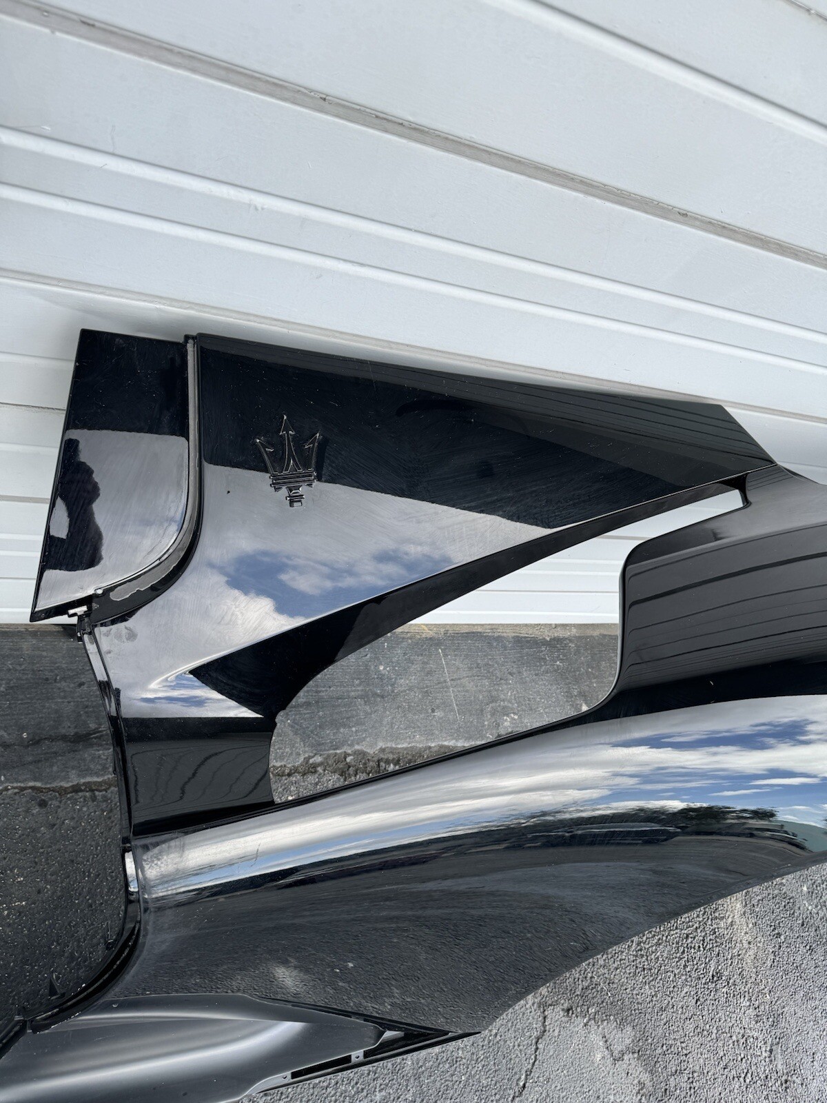 Maserati MC20 Left Rear Fender Quarter Panel #2070