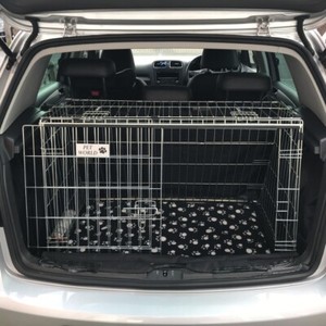 sloping dog crates for hatchbacks