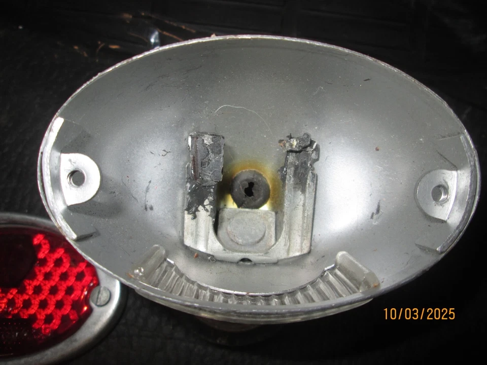 Luz trasera Hella vintage Zundapp europea OEM NSU MAICO HOREX DKW Foto 3 de 4