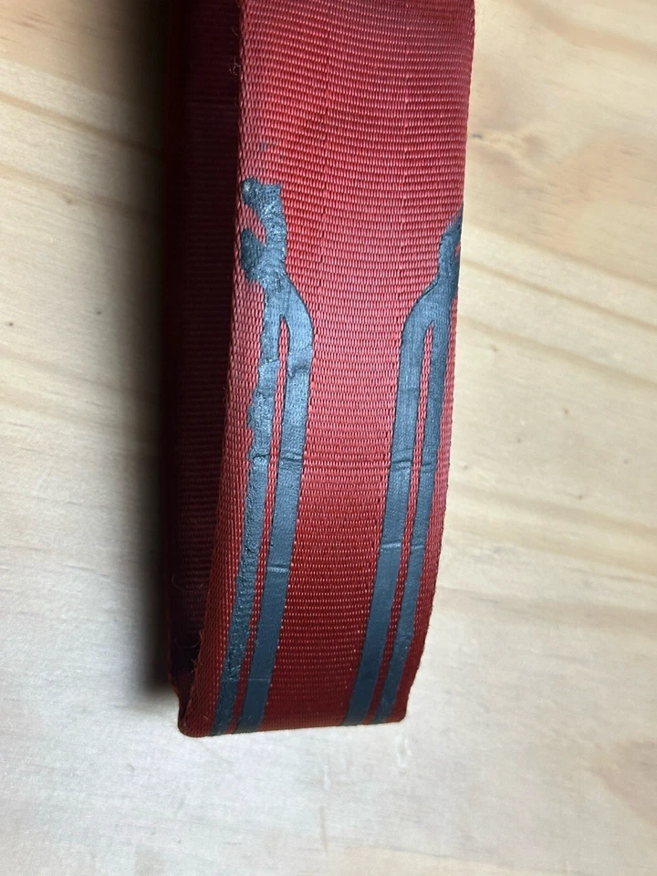 Peak Design Slide Camera Strap Summit Edition (RED) LIMITED EDITION - Image 3 of 4
