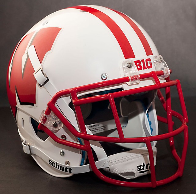 *CUSTOM* WISCONSIN BADGERS Schutt XP Football Helmet w/ EGOP Facemask