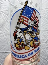 Coca-Cola Limited Edition Bicentennial Disney AMERICA ON PARADE Glass 1976 EUC