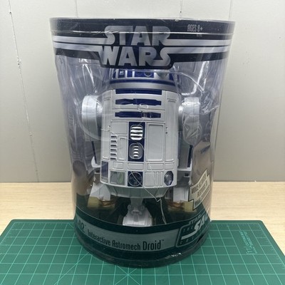 STAR WARS R2D2 Interactive ASTROMECH DROID Robot Hasbro NeverRemovedFrom Box 15 