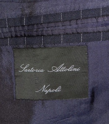 Sartoria Attolini Napoliダークネイビースーツ Sartoria Attolini Napoli Navy Blue Pinstriped Three Button Suit