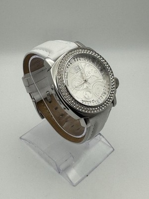 Marc Ecko Men Wrist Watch 00-829-1972 White Leather Silver Crystal Dial & Bezel