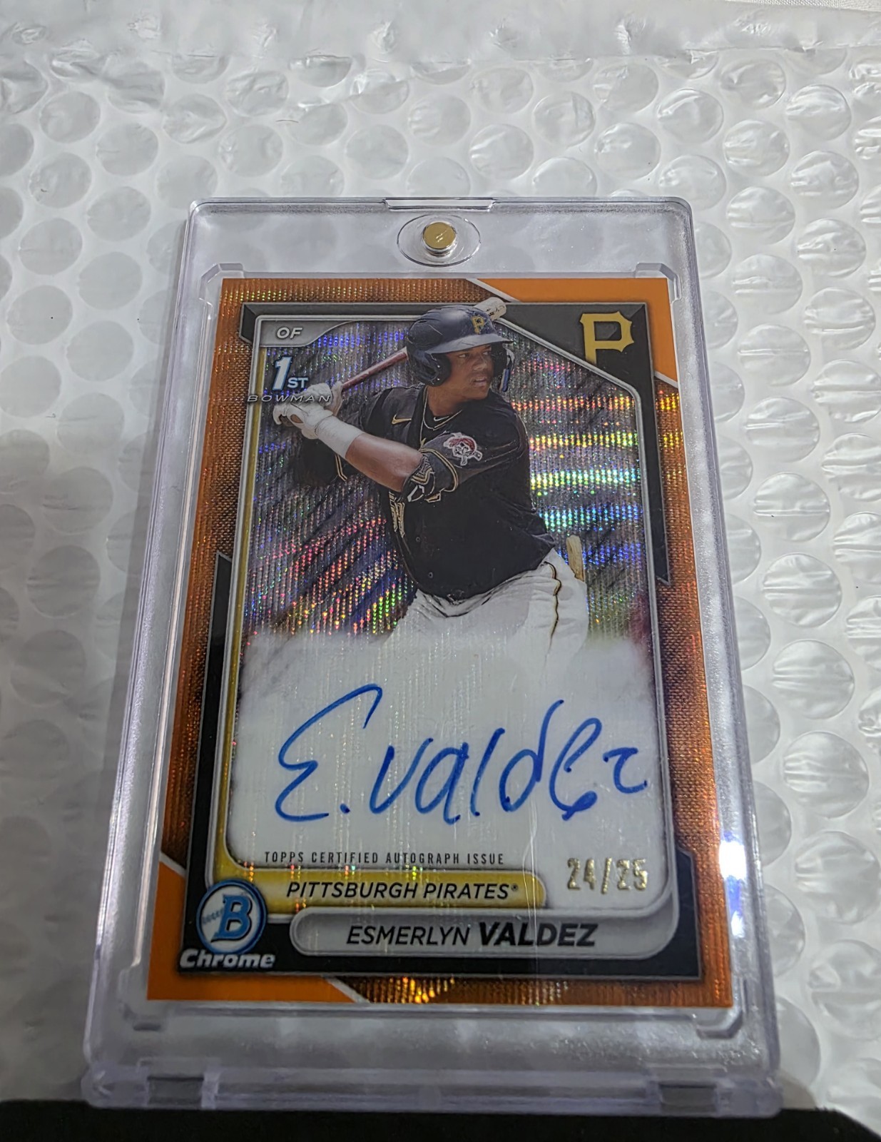 2024 Bowman Chrome 1st Esmerlyn Valdez Orange Wave Refractor Auto 24/25 Pirates