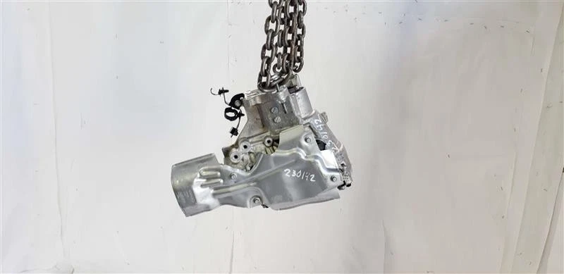 转移箱总成 2.0 AT AWD 非混合 162 英里原始设备制造商 2023 沃尔沃 S90 — 第 3/4 张图片